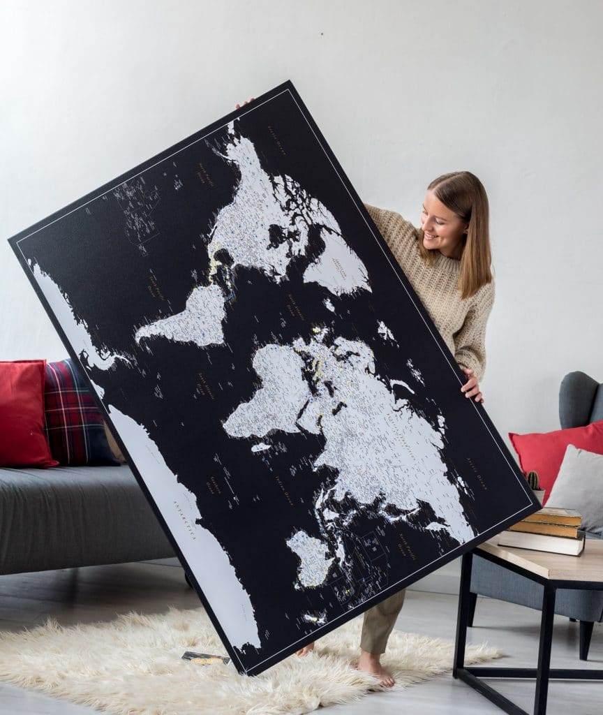 Pinnwand Weltkarte Modernes Schwarz Detailliert tripmapworld